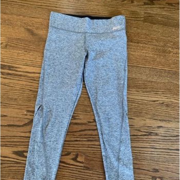 Pink Victoria Secret light gray leggings size S - Picture 4 of 6